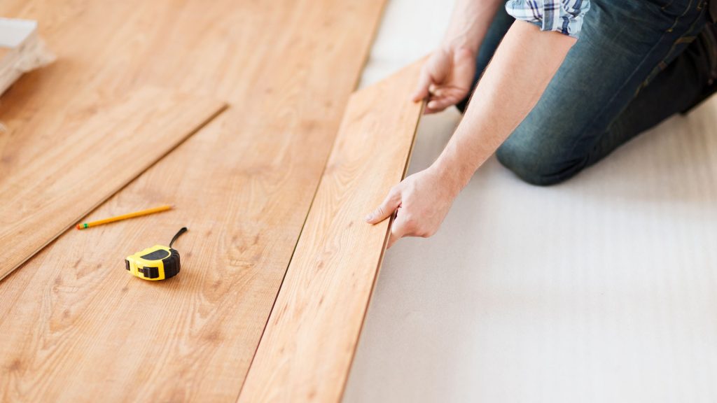 hardwood-floor-installation-1024x576